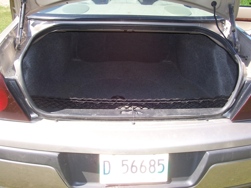 The trunk is HUUUUGE. Photo from Killarney Auto Sales.